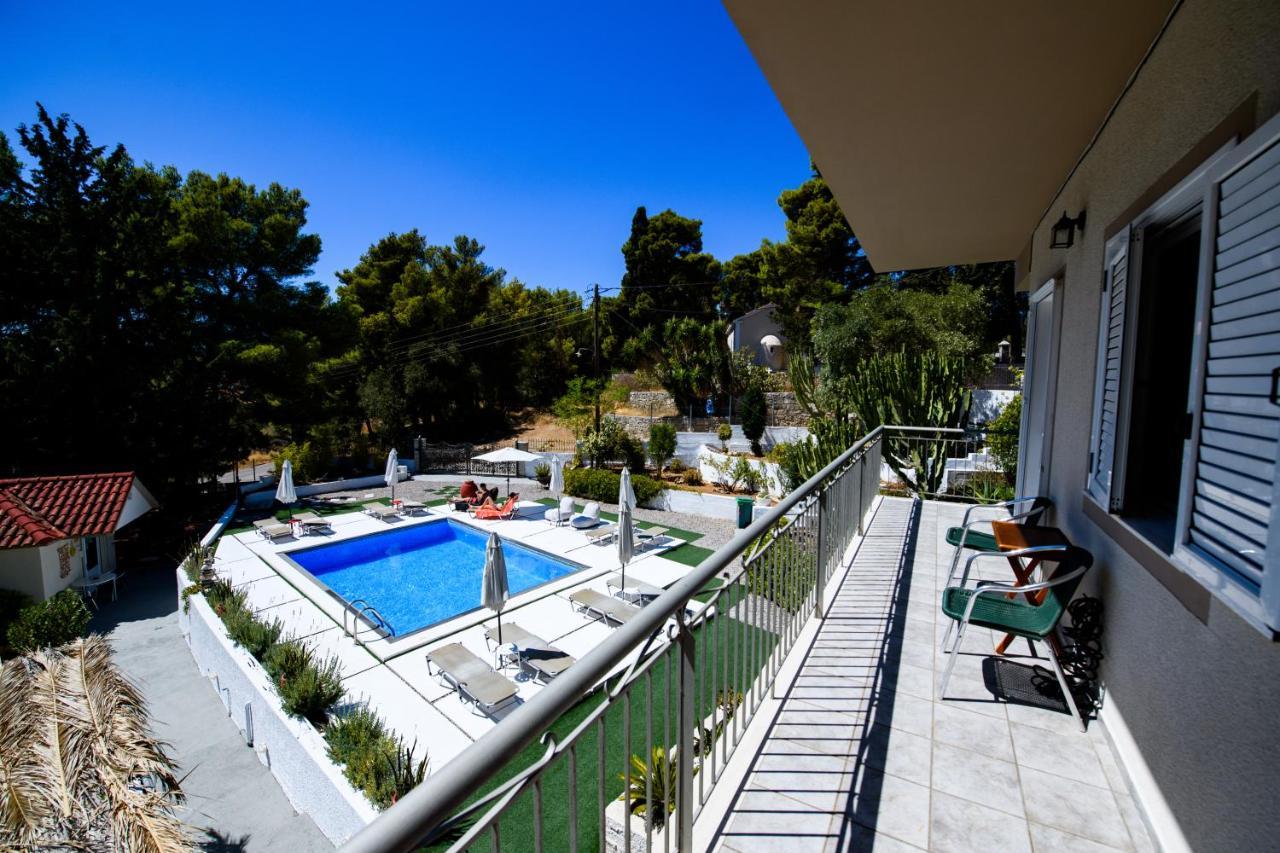 Pesádha Pessada Bay Studios And Apartments מראה חיצוני תמונה