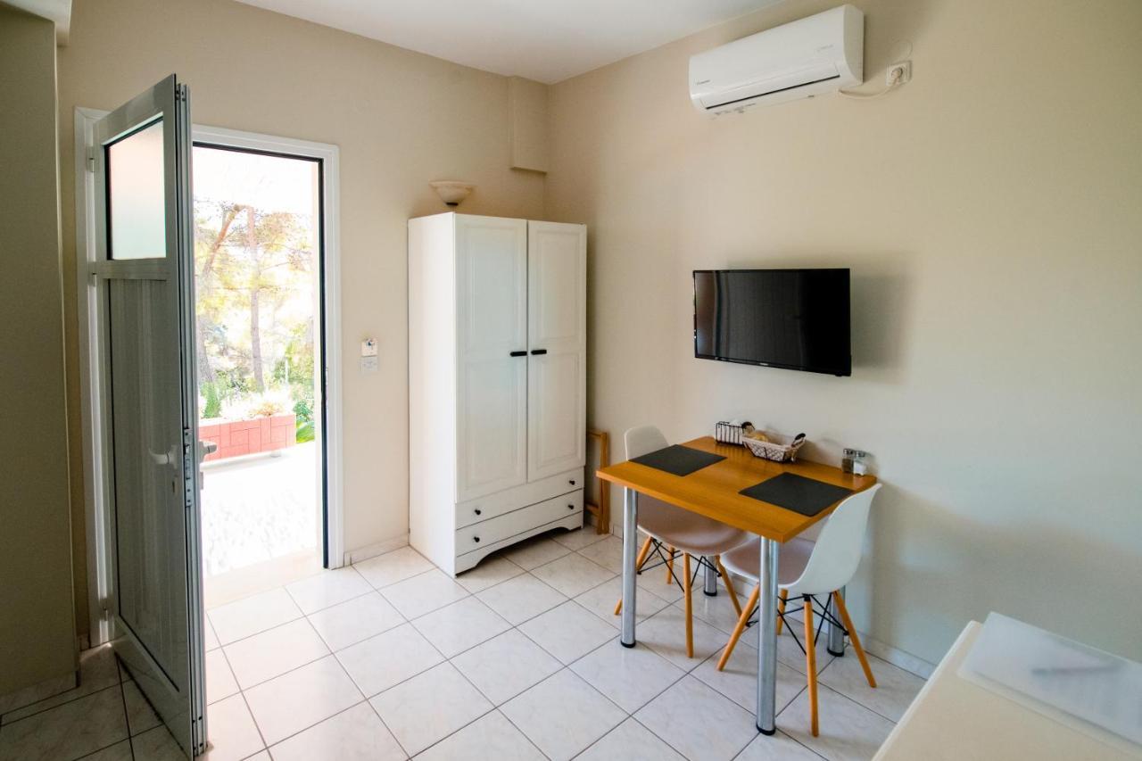 Pesádha Pessada Bay Studios And Apartments מראה חיצוני תמונה
