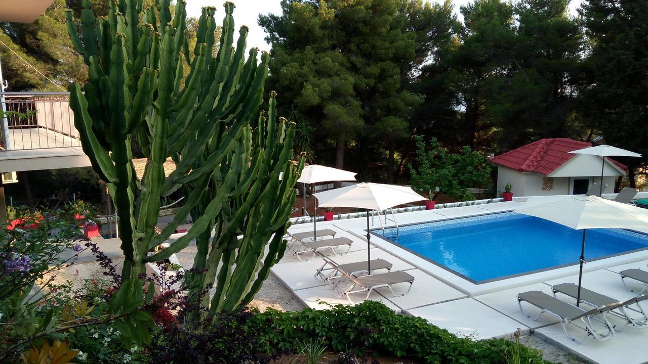Pesádha Pessada Bay Studios And Apartments מראה חיצוני תמונה
