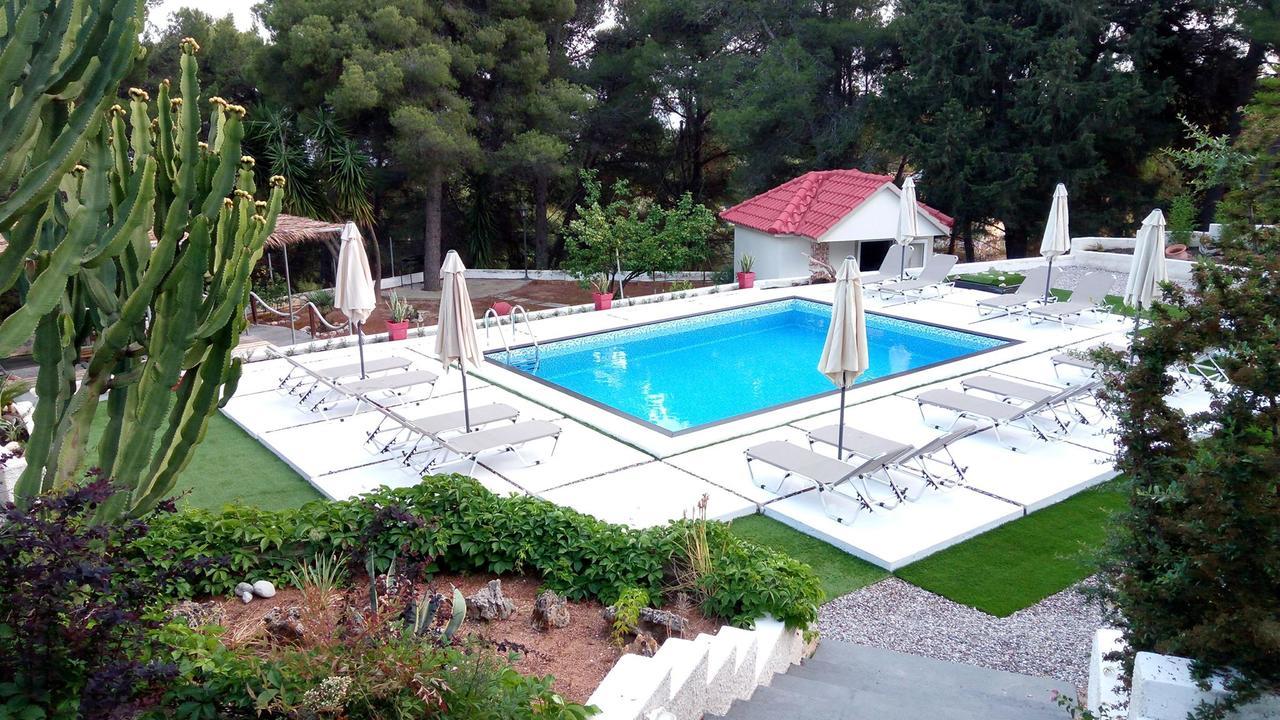 Pesádha Pessada Bay Studios And Apartments מראה חיצוני תמונה
